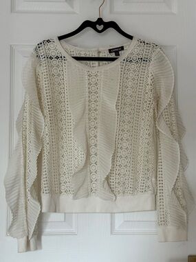 Express Women's Ivory Lace Ruffle Crochet Long Sleeve Blouse - Size Small